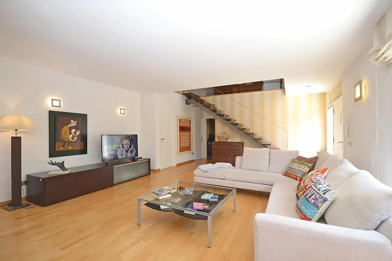 فيلا Camamila House الكوذيا 0*,  إسبانيا