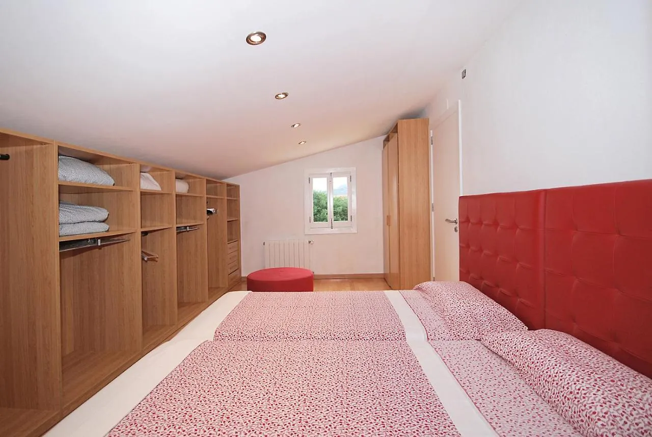 فيلا Camamila House الكوذيا إسبانيا